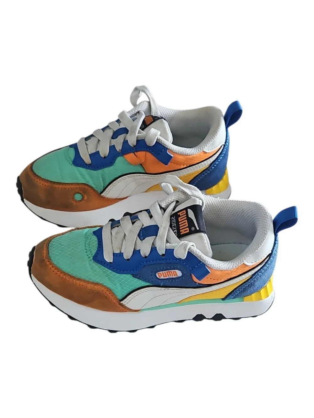 Puma Rider FV Sneakers. Suede Material, Multi Color Boys 13C